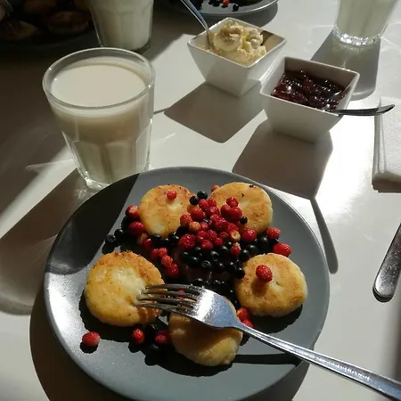 Ξενοδοχείο Kam In